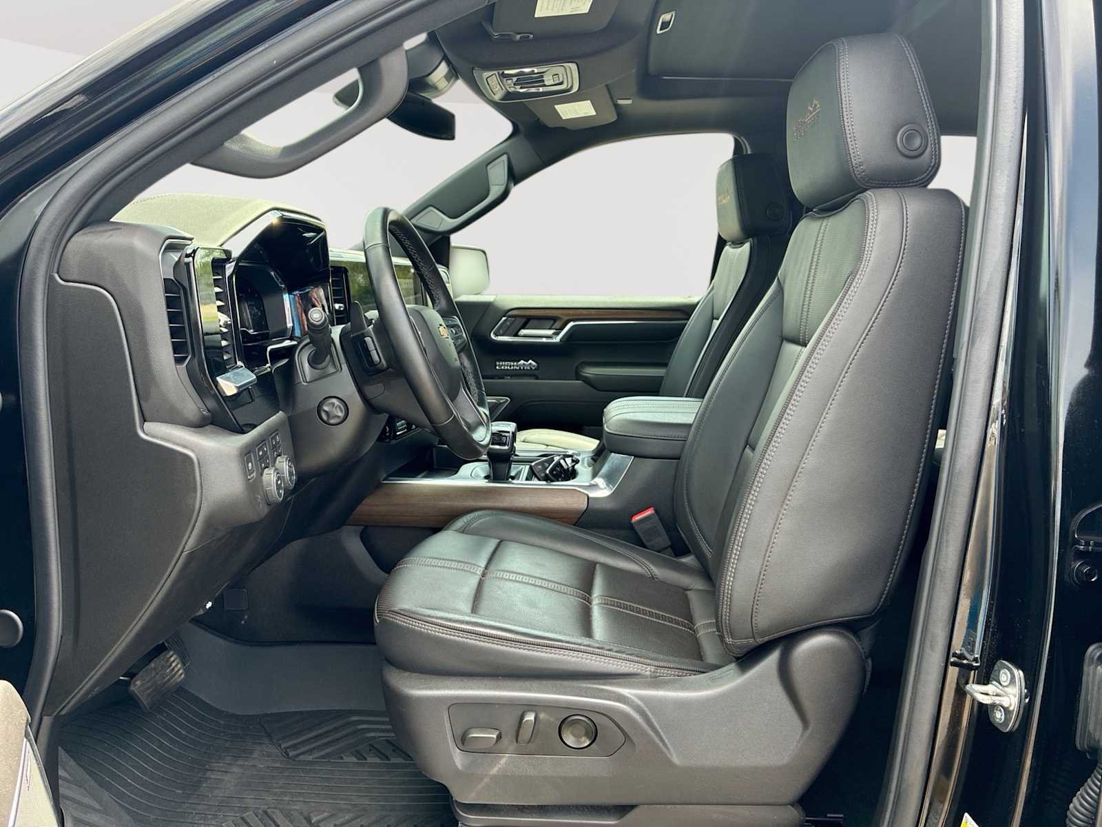 Certified Used 2024 Black Chevrolet High Country image 20