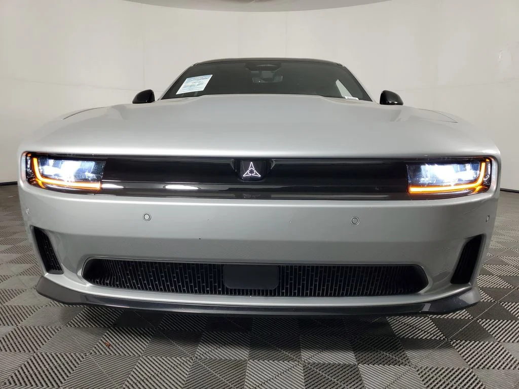 2025 Dodge Charger Daytona R/T - Photo 10