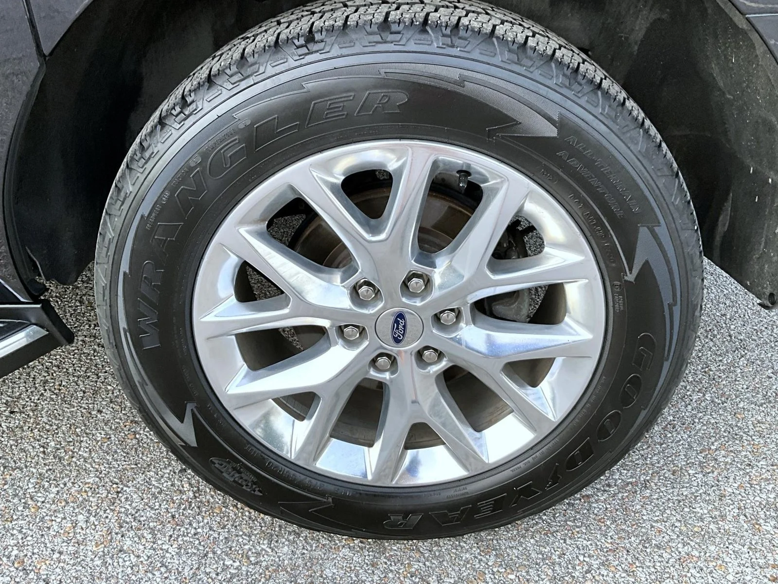 Used 2021 Black Ford XLT image 26