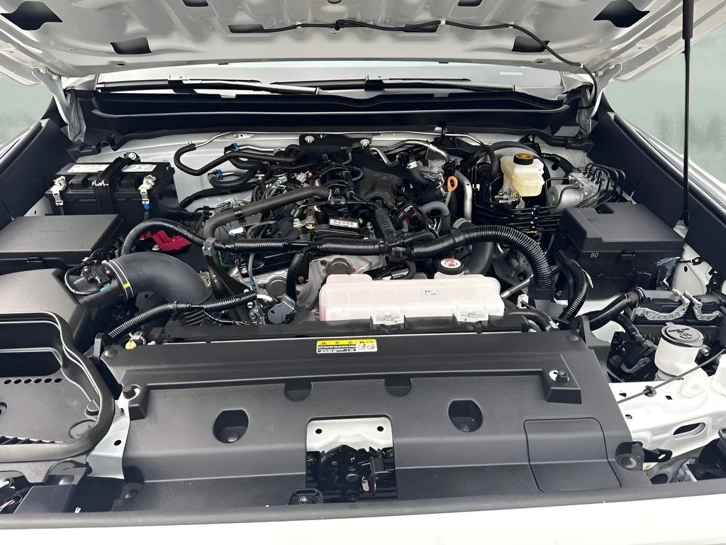 Used 2025 White Toyota SR image 26