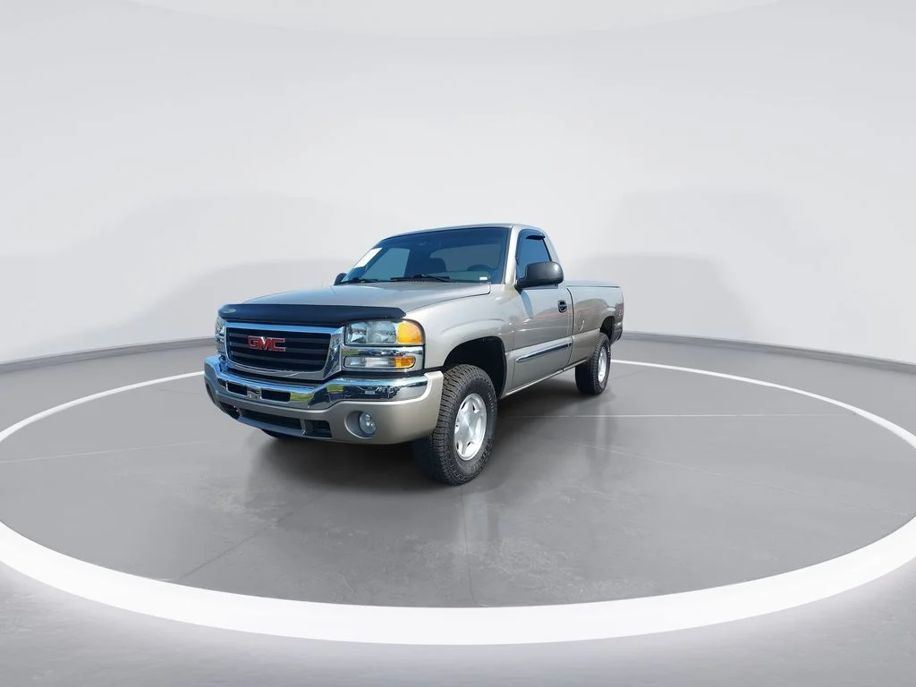 Used 2003 Gray GMC SLE image 4