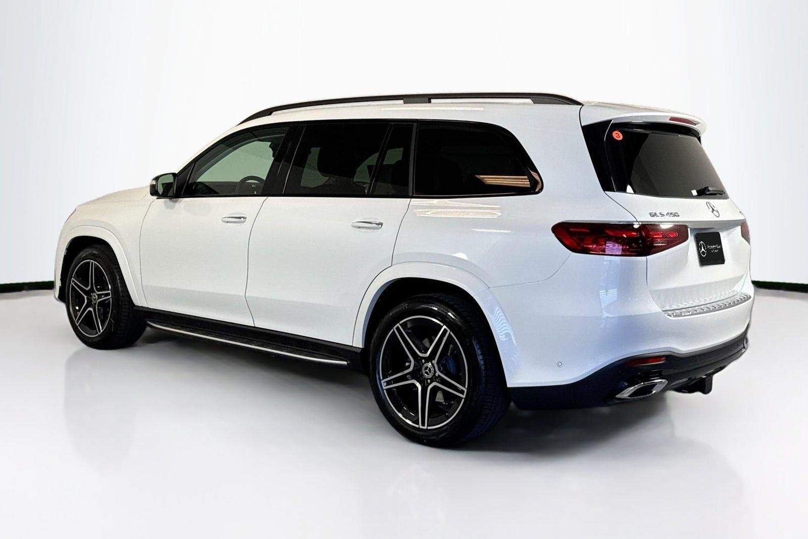 New 2026 Manufaktur Moonlight White Metallic Mercedes-Benz GLS 450 image 7