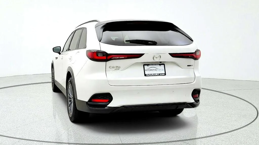 Used 2025 Rhodium White Premium Mazda 3.3 Turbo Preferred Package AWD image 6