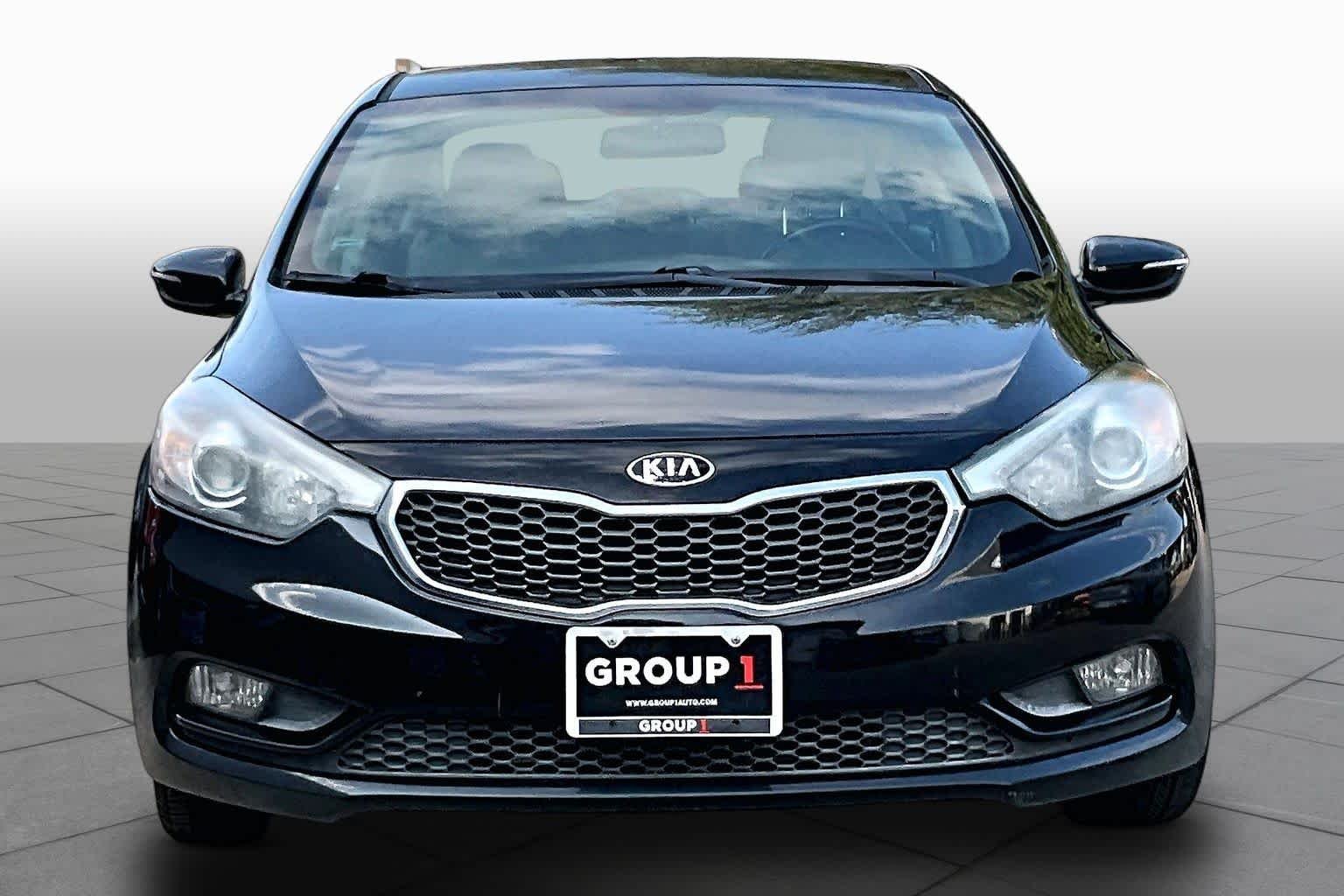 Pre-Owned 2015 Kia Forte EX