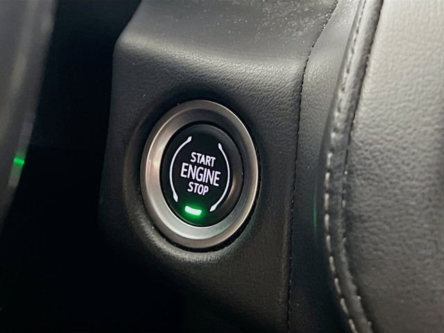 2022 Chevrolet Suburban LT - Photo 16
