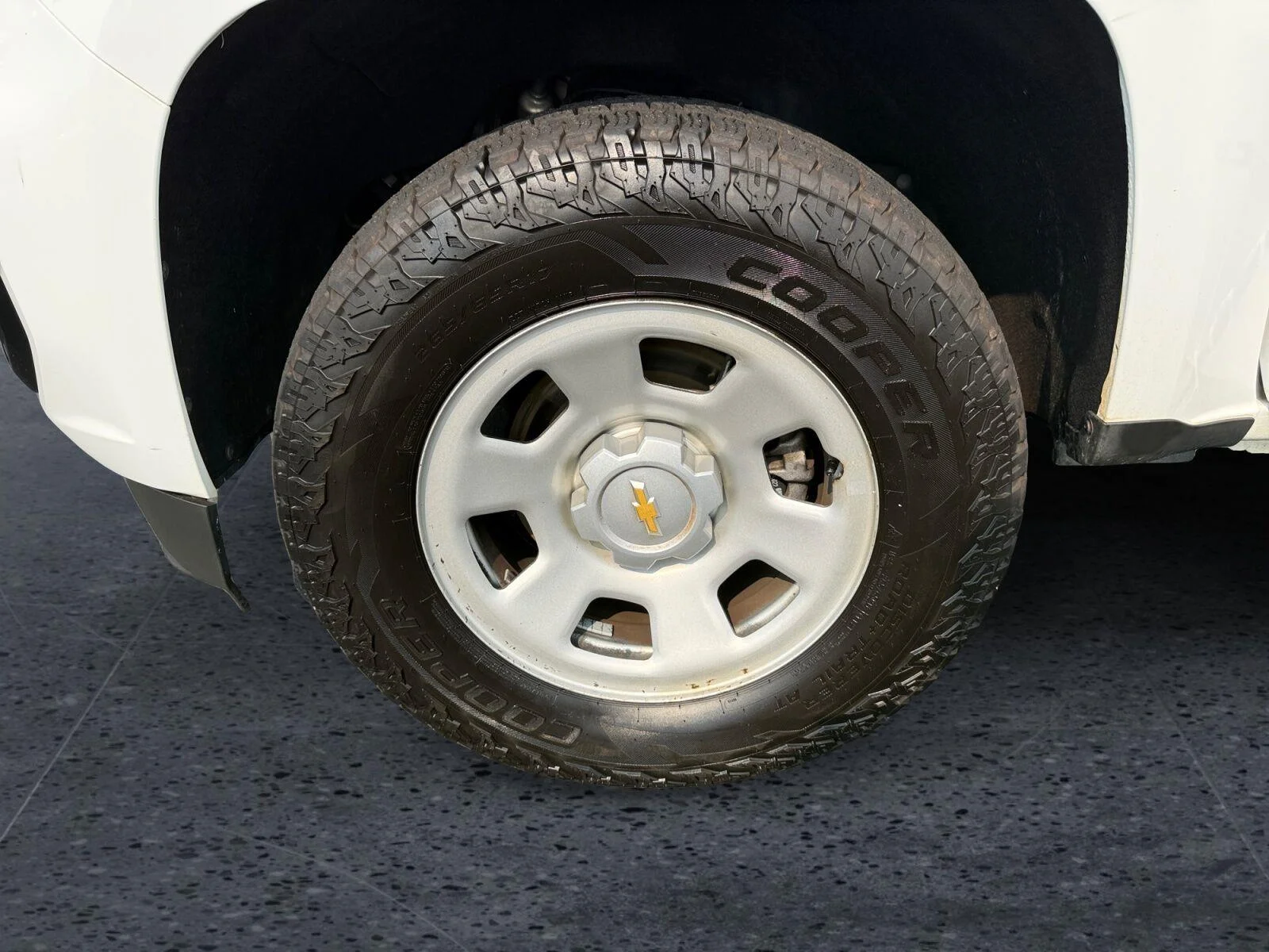 Used 2022 Summit White Chevrolet 4WD Work Truck image 9