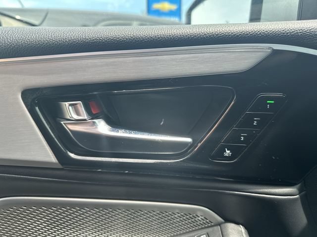 Used 2023 Silver Acura w/Technology Package image 52