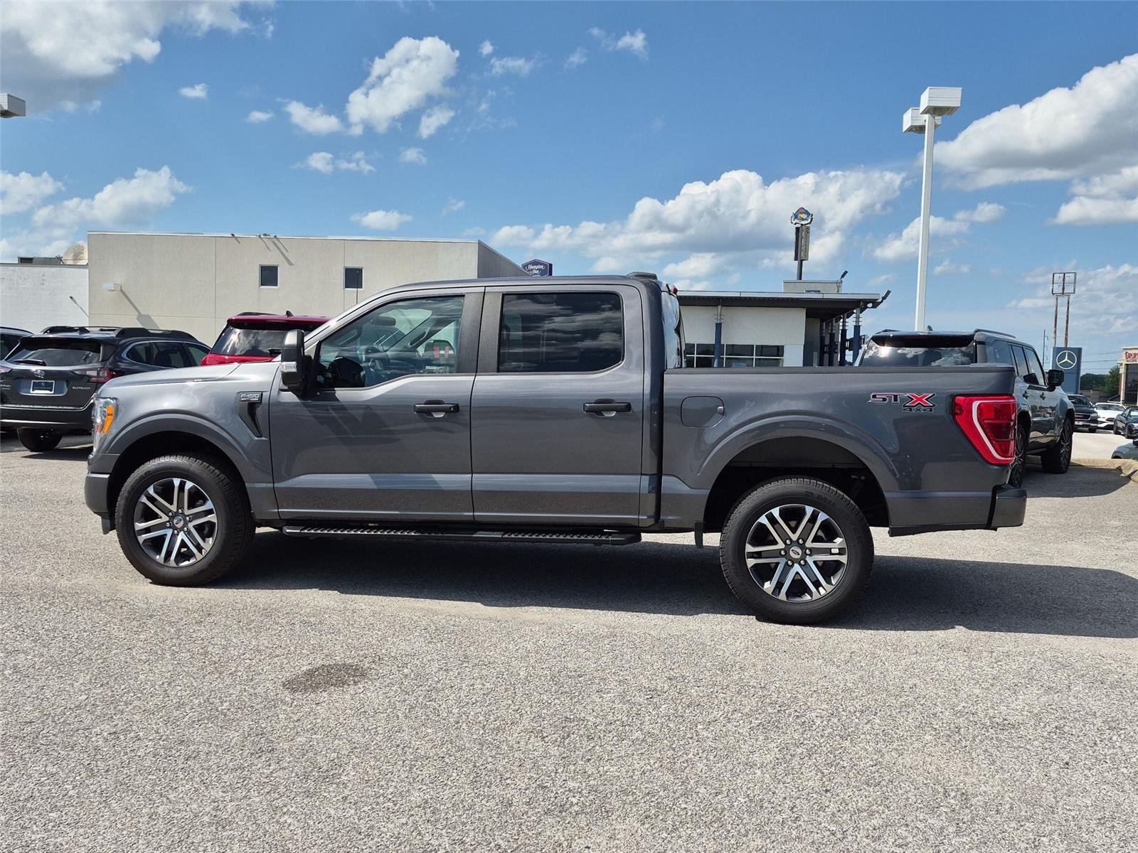 Used 2022 Carbonized Gray Metallic Ford XL image 2