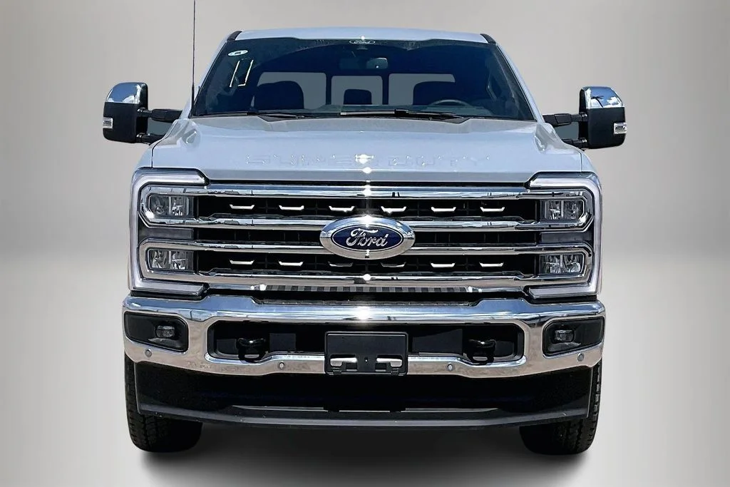 New 2026 Ford Super Duty F-250 King Ranch 4D Crew Cab