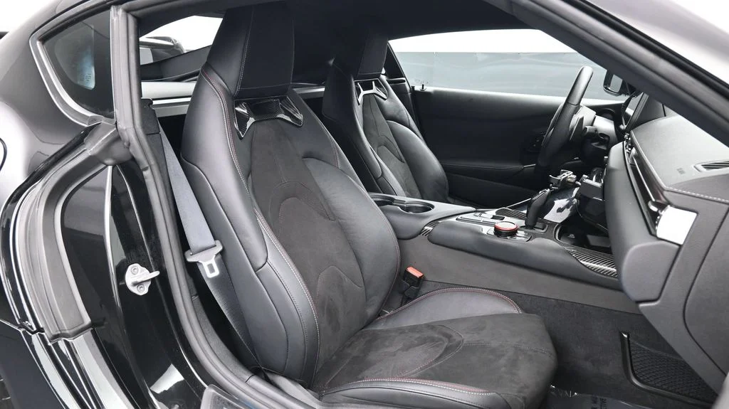 Used 2026 Black Toyota 3.0 image 12
