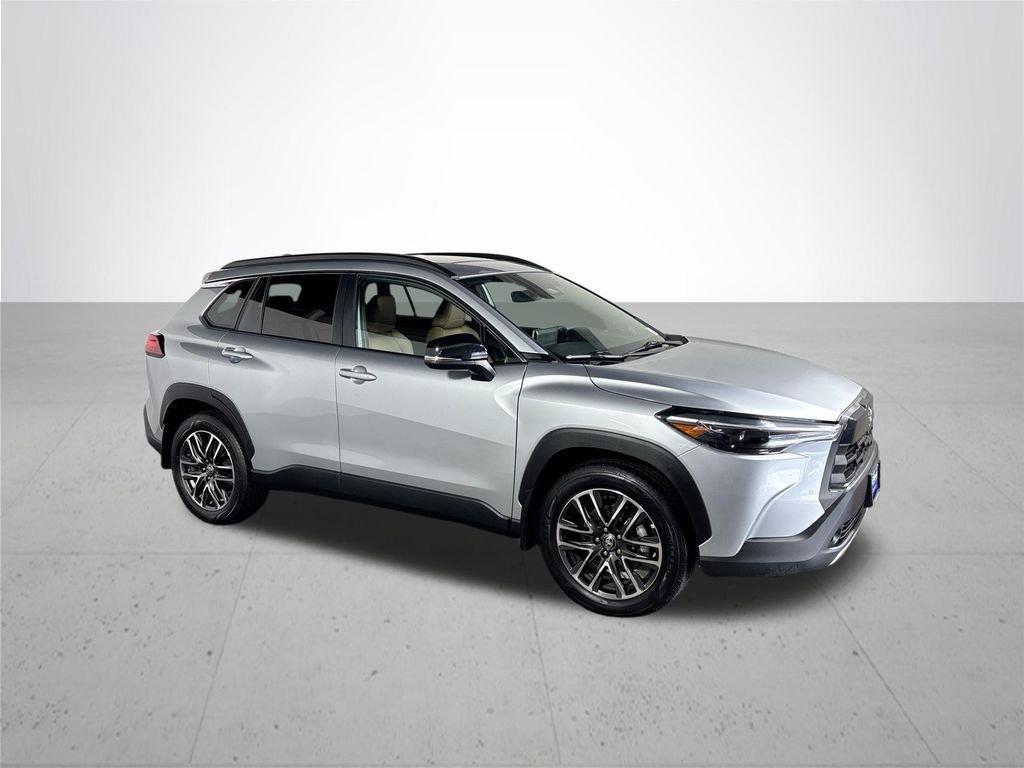 Used 2026 Silver Toyota XLE image 4