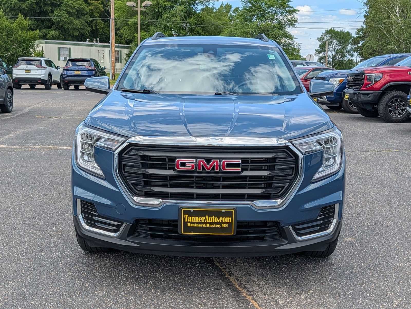 Used 2024 GMC Terrain SLE with VIN 3GKALTEG0RL241533 for sale in Brainerd, Minnesota