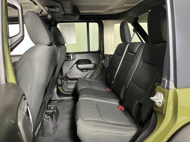 Used 2022 Green Jeep Unlimited Sport S image 34