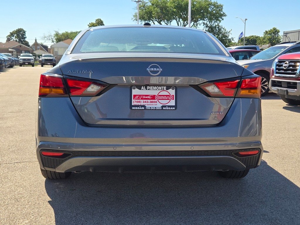 New 2026 Gray Nissan 2.5 SV image 12