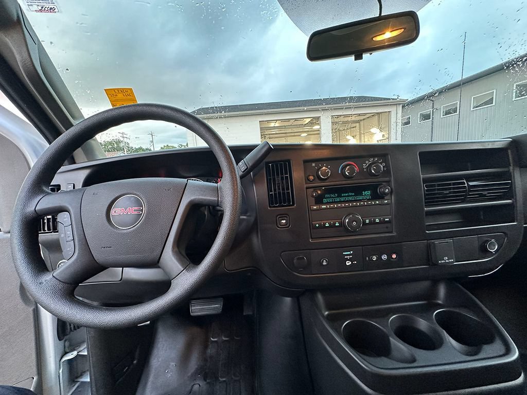 Used 2025 Summit White GMC Work Van image 30