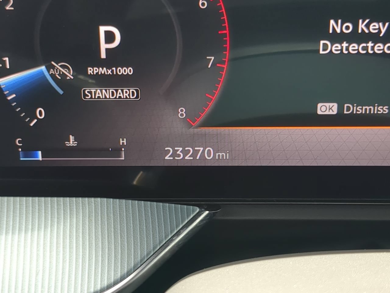 Used 2025 Gun Metallic [gray] Nissan SL image 26
