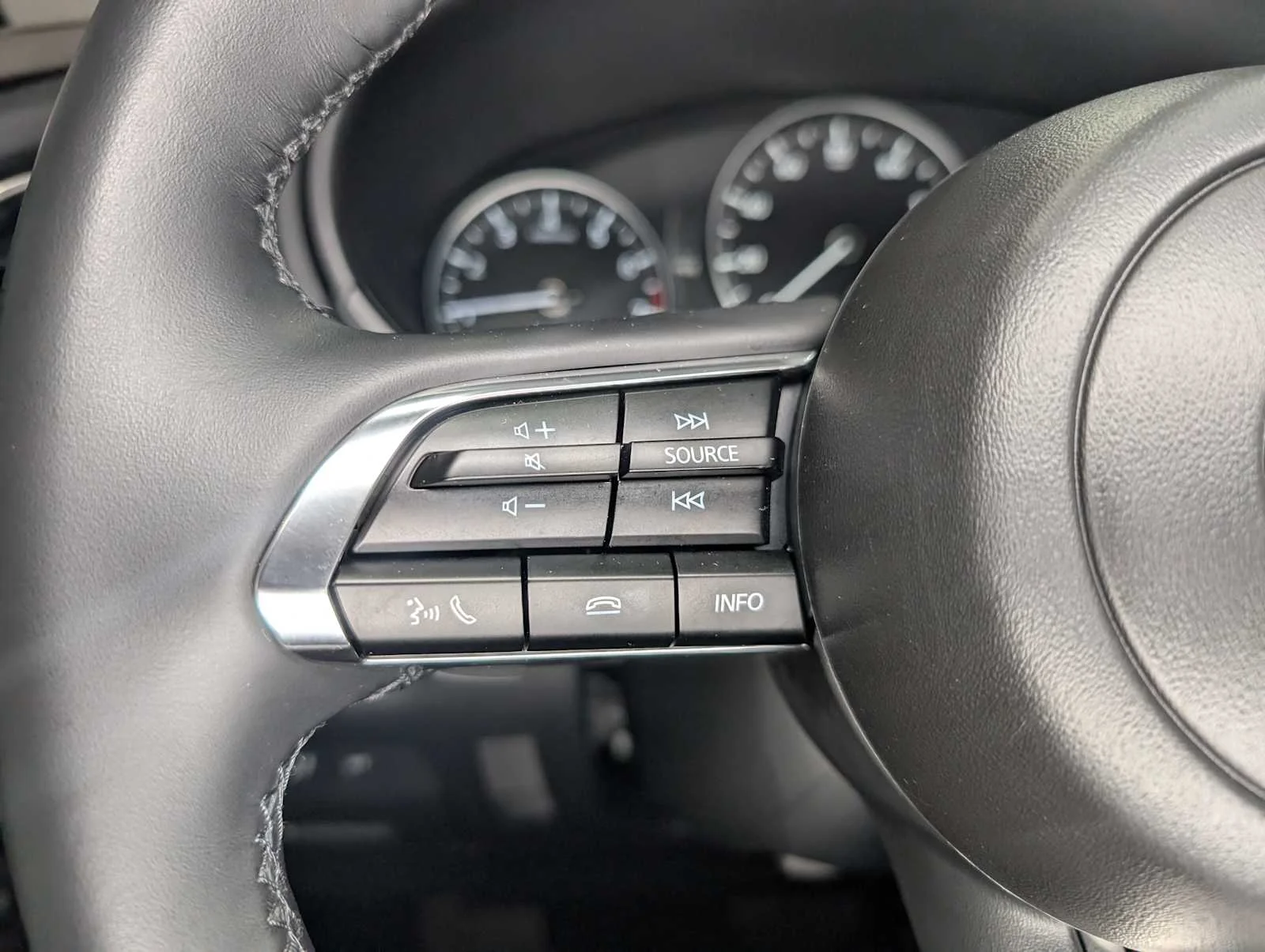 Used 2025 Machine Gray Metallic Mazda 2.5 S Premium Package image 32