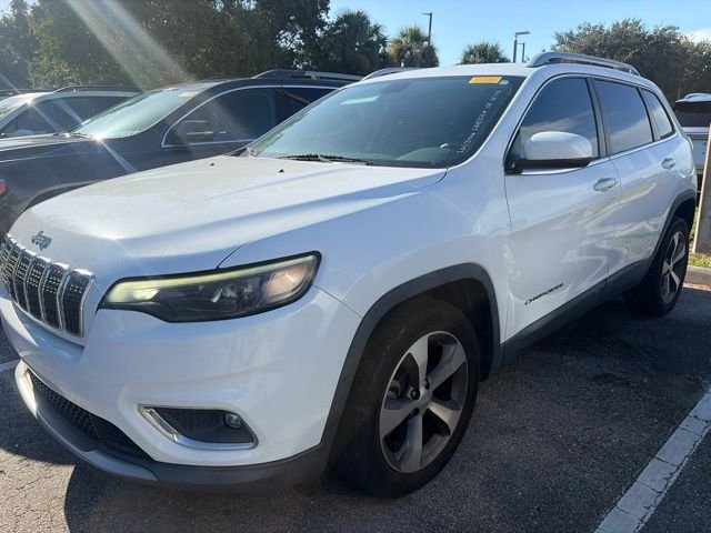 Used 2020 White Jeep Limited image 1