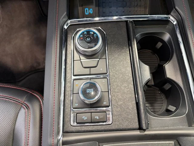 Used 2024 Gray Metallic Ford Limited image 20