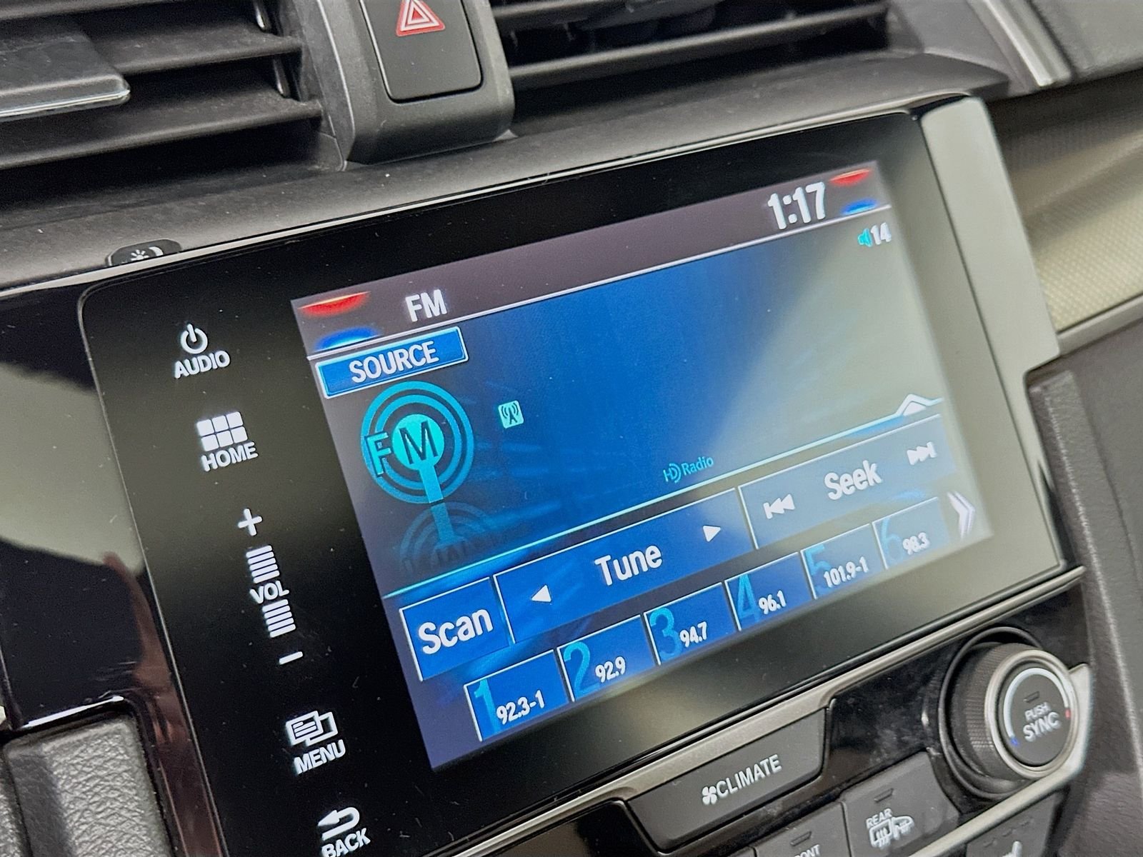 Used 2018 White Honda EX image 14
