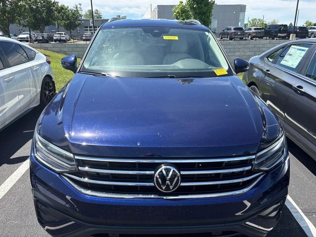 Used 2023 Blue Volkswagen 2.0T SE image 10