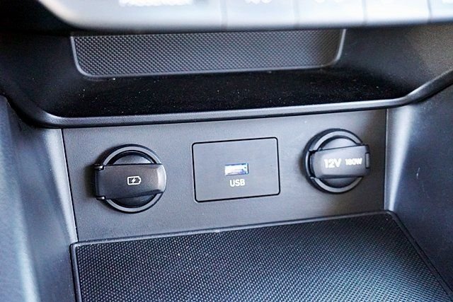 Used 2023 Gray Hyundai SEL image 25