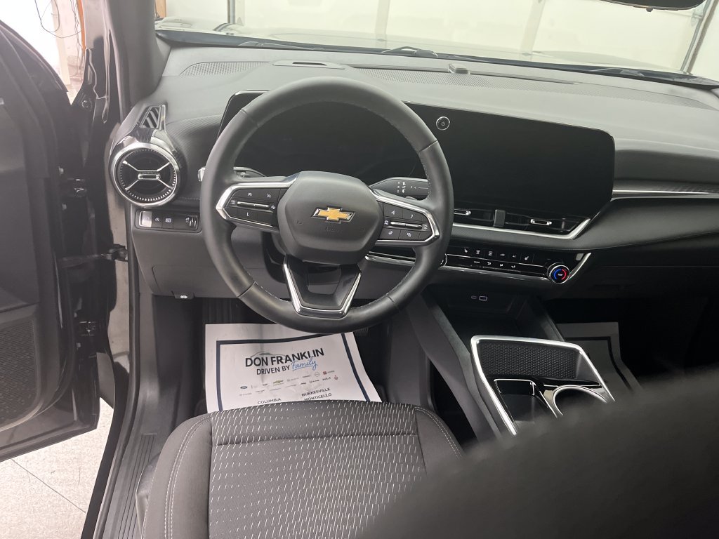 Used 2025 Black Chevrolet LT image 17