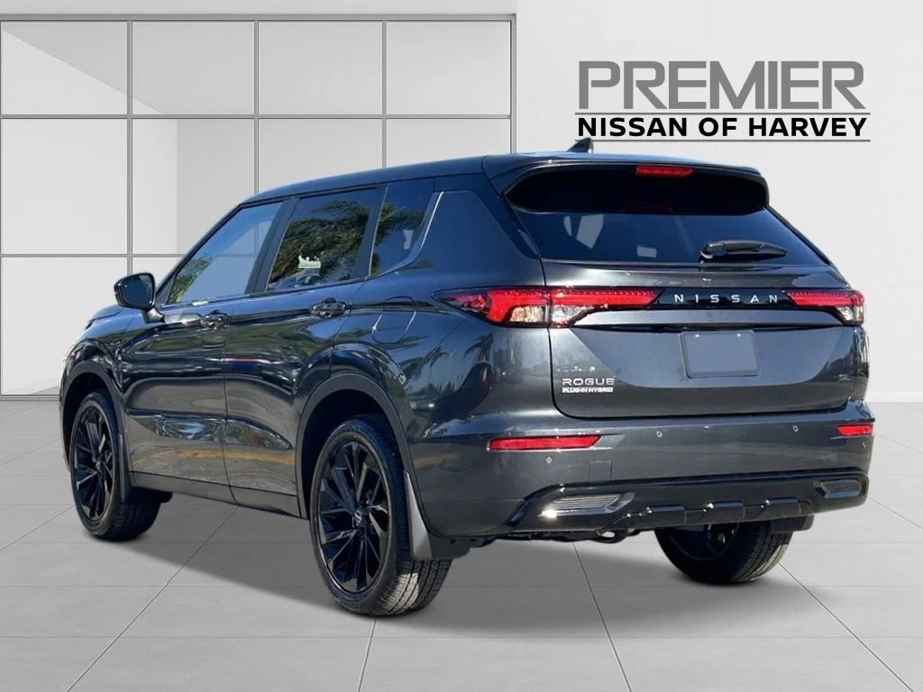New 2026 Gray Nissan SL image 2