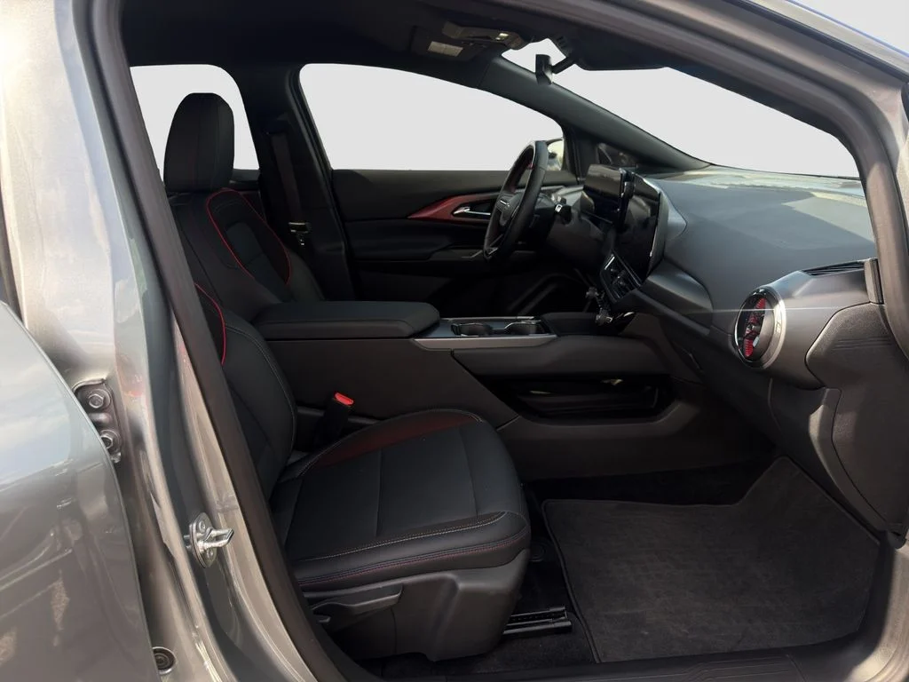 Used 2024 Gray Chevrolet RS image 18