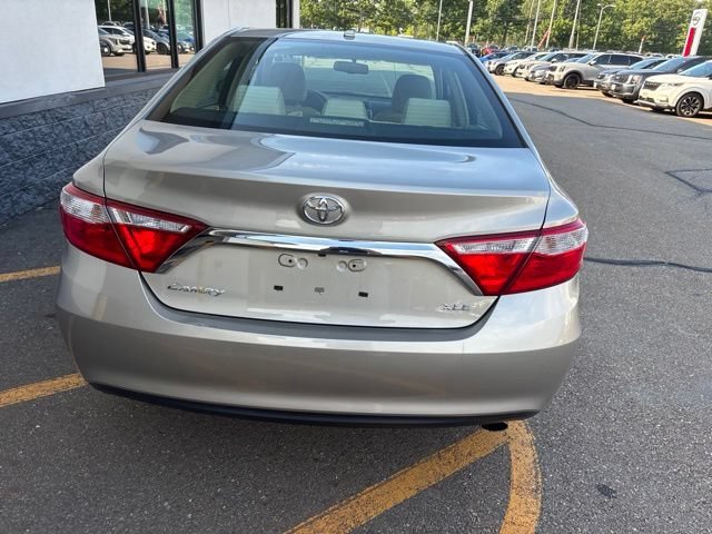 Used 2016 Creme Brulee Toyota LE image 6