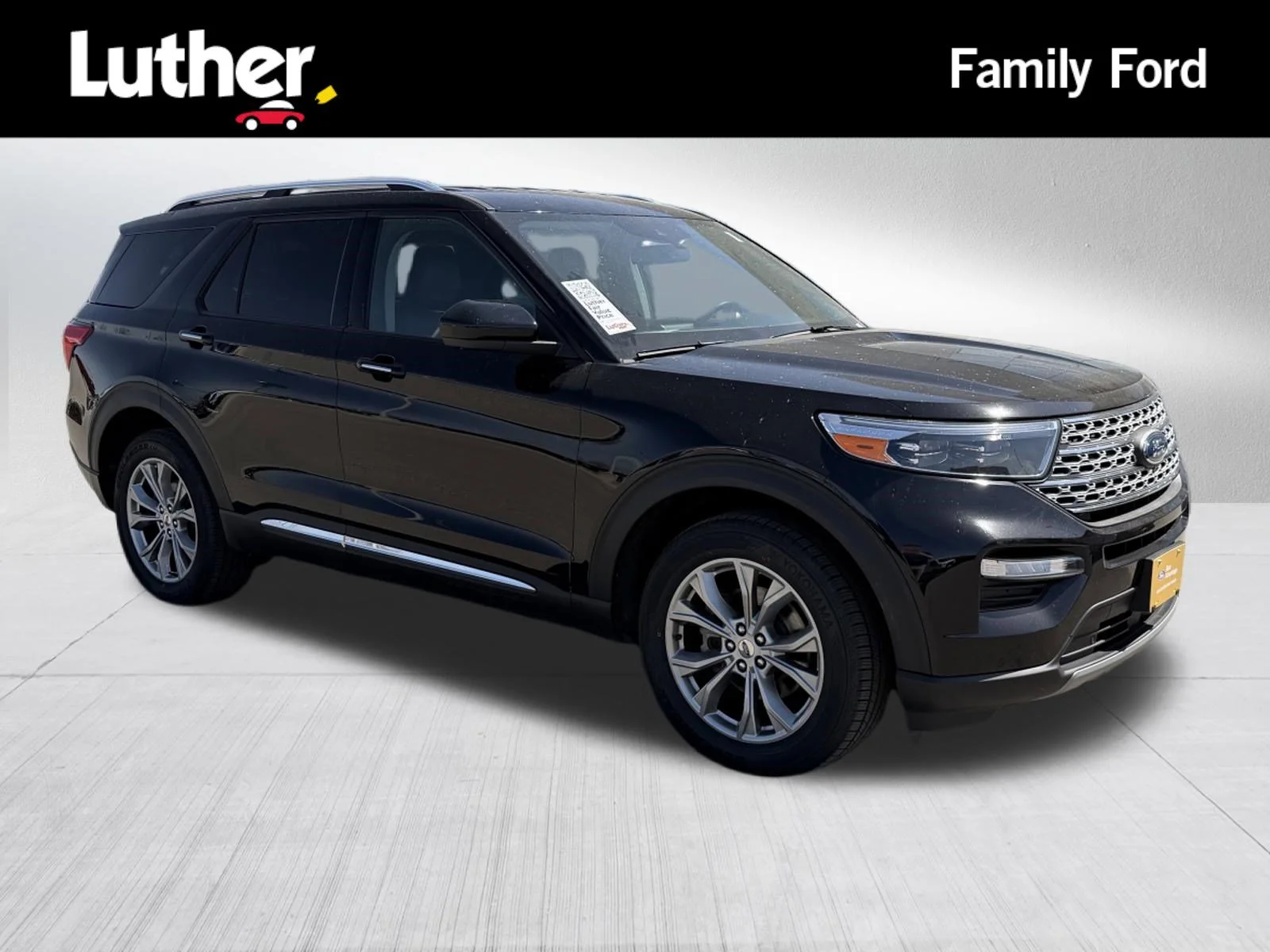2023 Ford Explorer Limited 4WD's photo