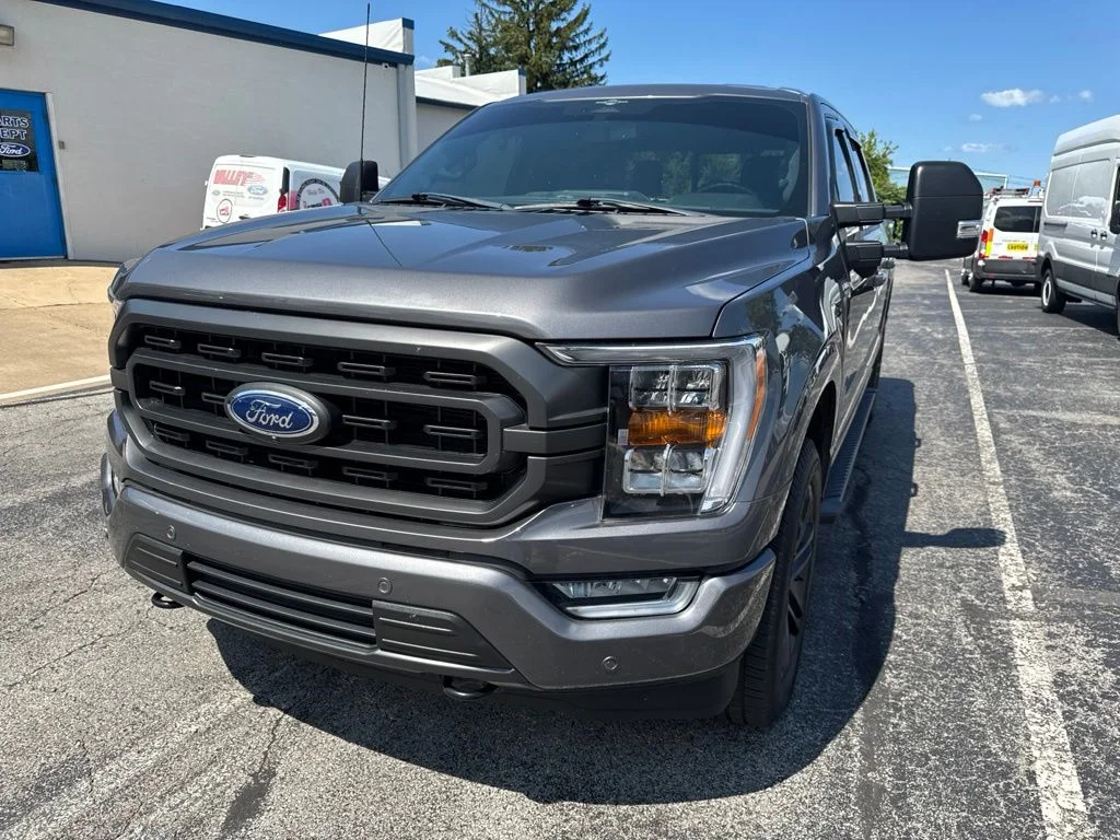 Used 2023 Gray Metallic Ford XLT image 51