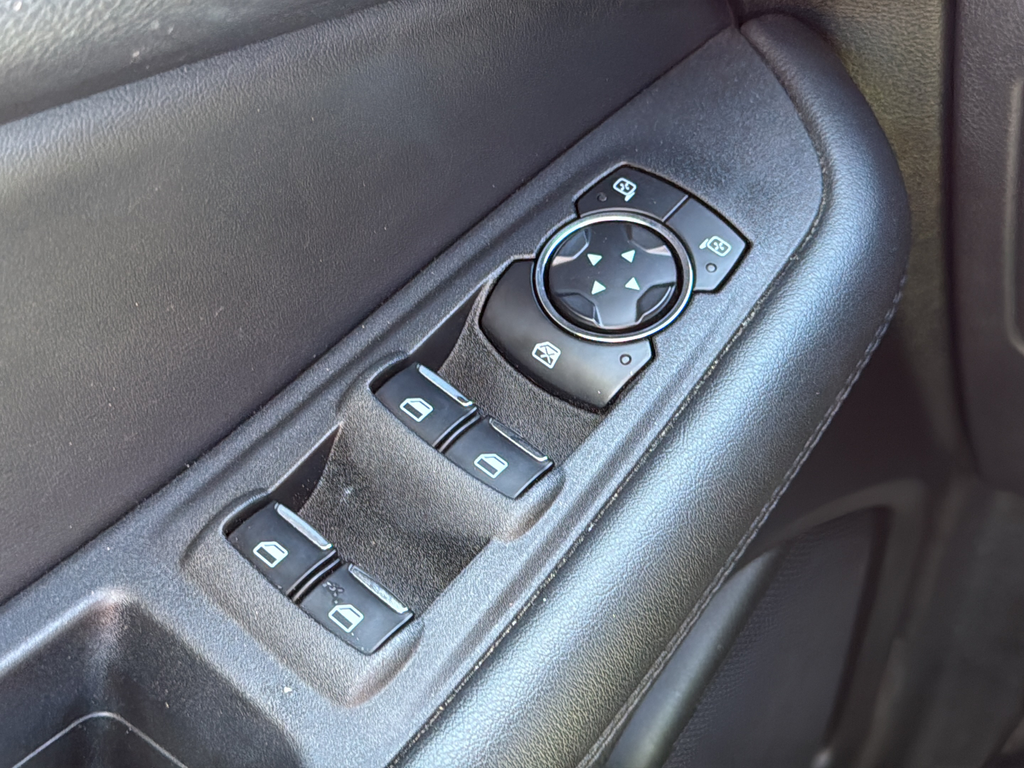 Used 2024 Black Ford SEL image 28