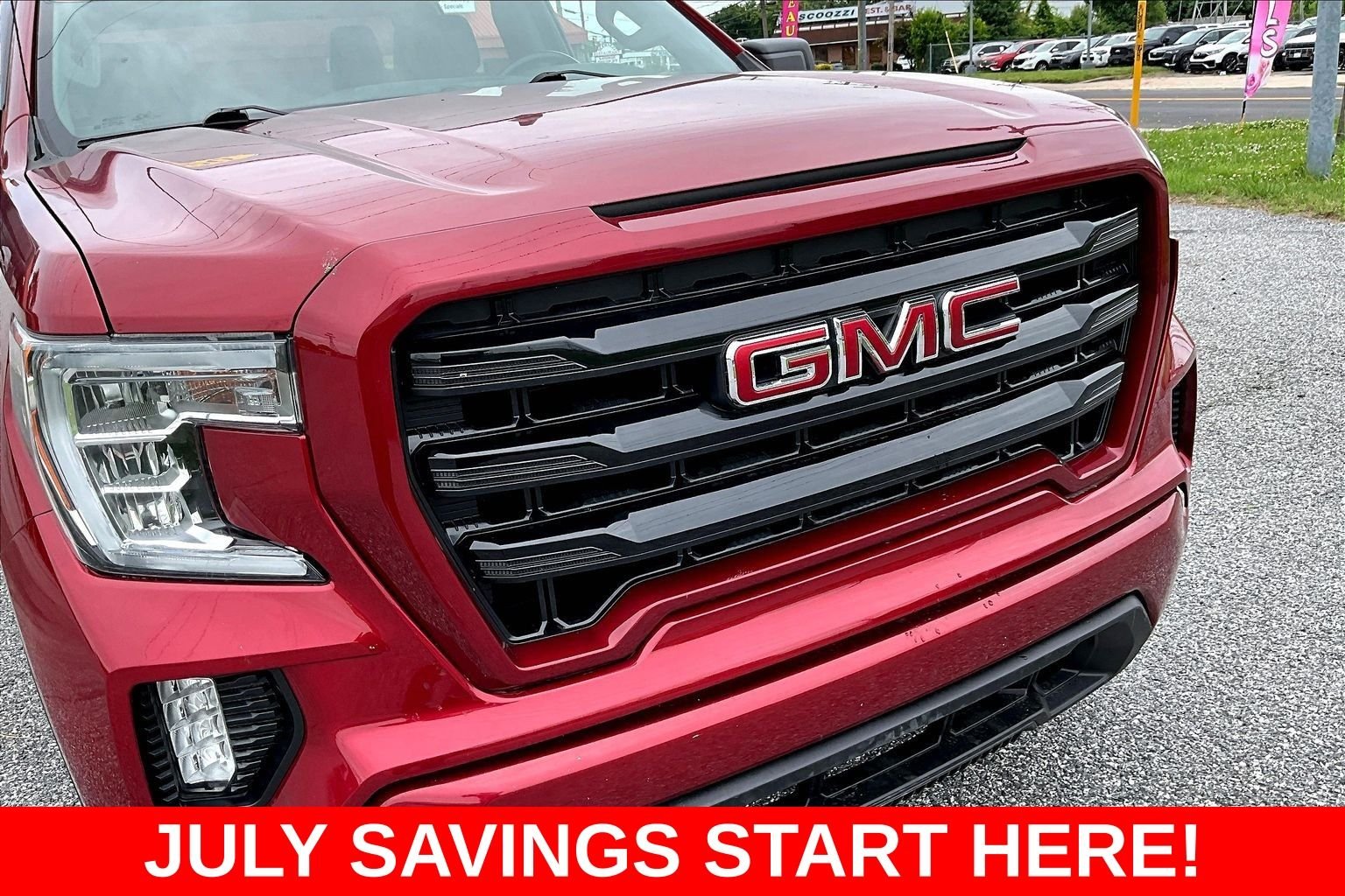 Used 2020 Red GMC Elevation image 41