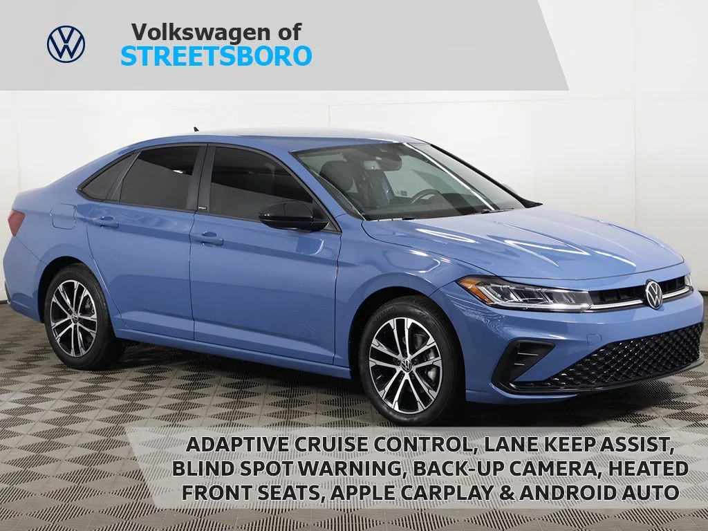Used 2025 Blue Volkswagen 1.5T Sport image 1