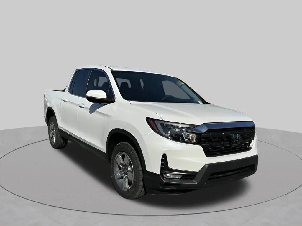 Used 2026 White Honda RTL image 14