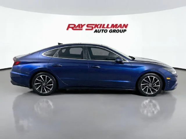 Used 2021 Blue Hyundai Limited image 8