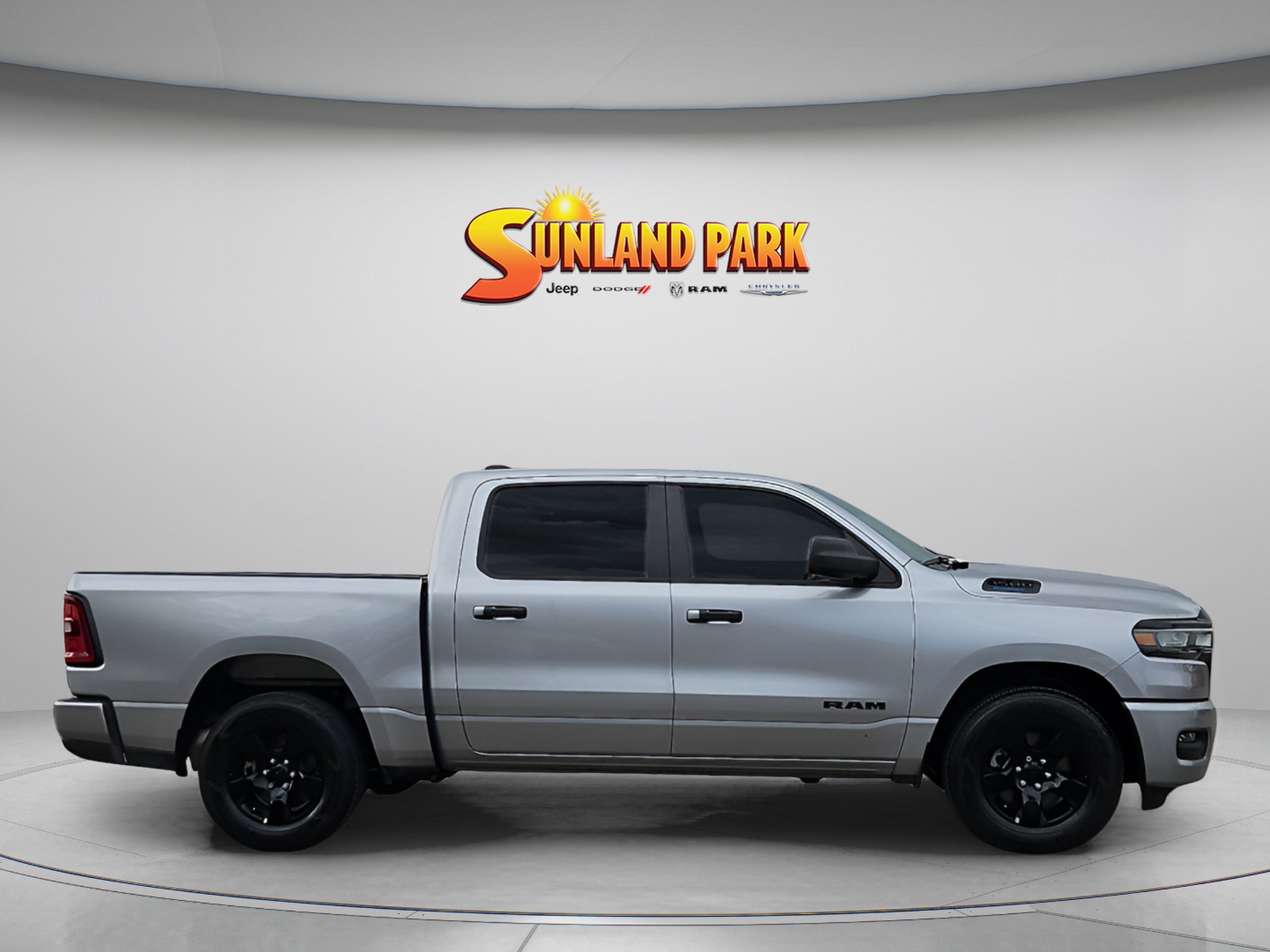Used 2025 Billet Silver Metallic Clearcoat Ram Tradesman image 6