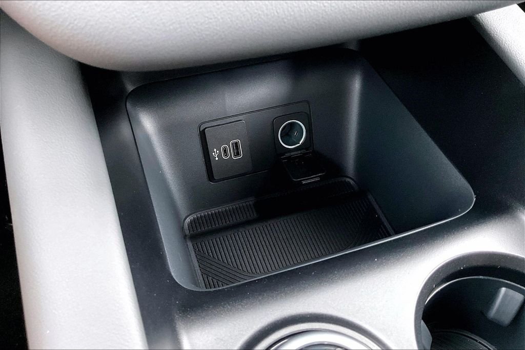 New 2027 Vapor Blue Metallic Ford Active image 21