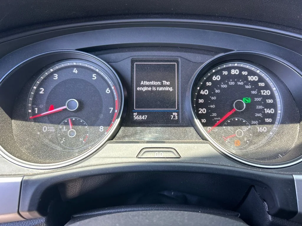 Used 2021 Gray Volkswagen 3.6L V6 SE w/Technology image 8