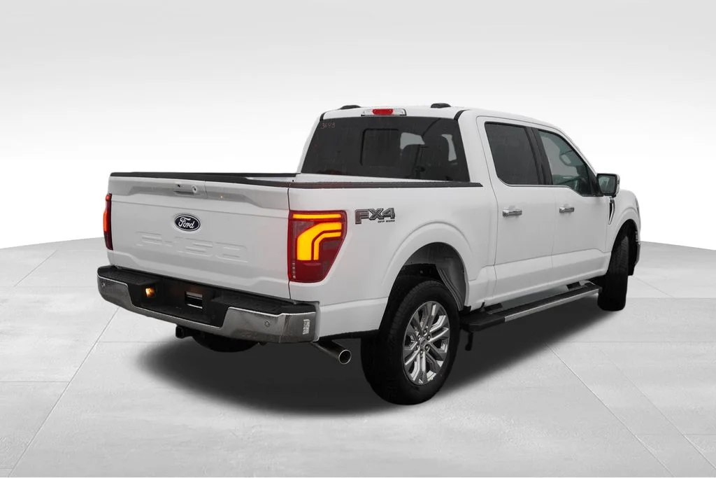 New 2026 Oxford White Ford Lariat image 3