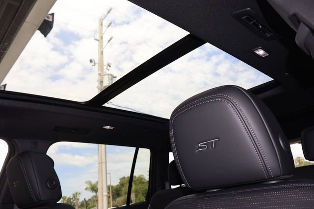 2026 Buick Enclave Sport Touring - Photo 29