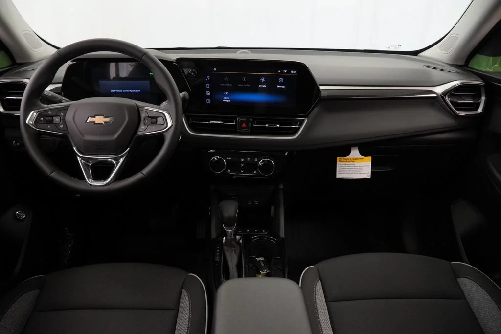 New 2026 Summit White Chevrolet LT image 7