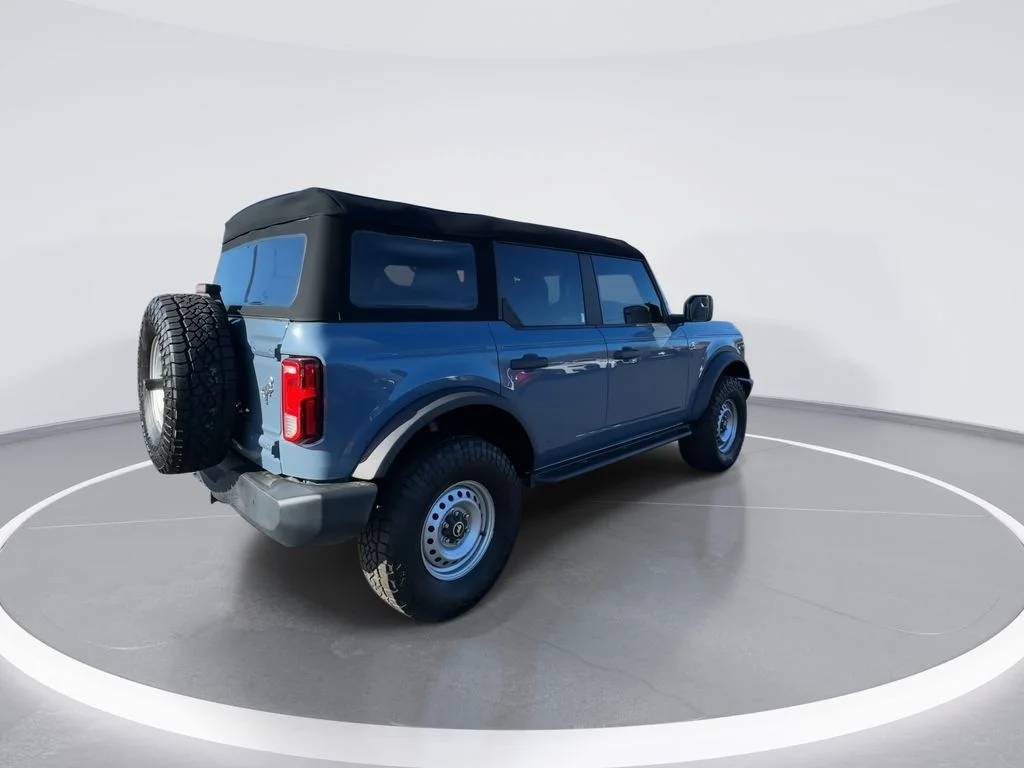 Used 2023 Gray Ford Base image 8