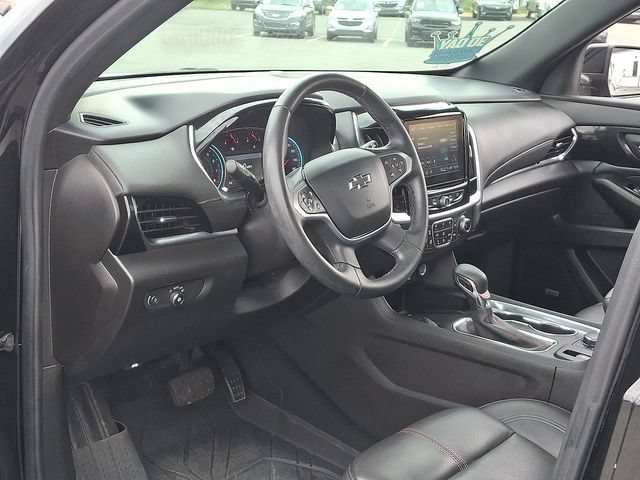 Used 2023 Mosaic Black Metallic Chevrolet RS image 16