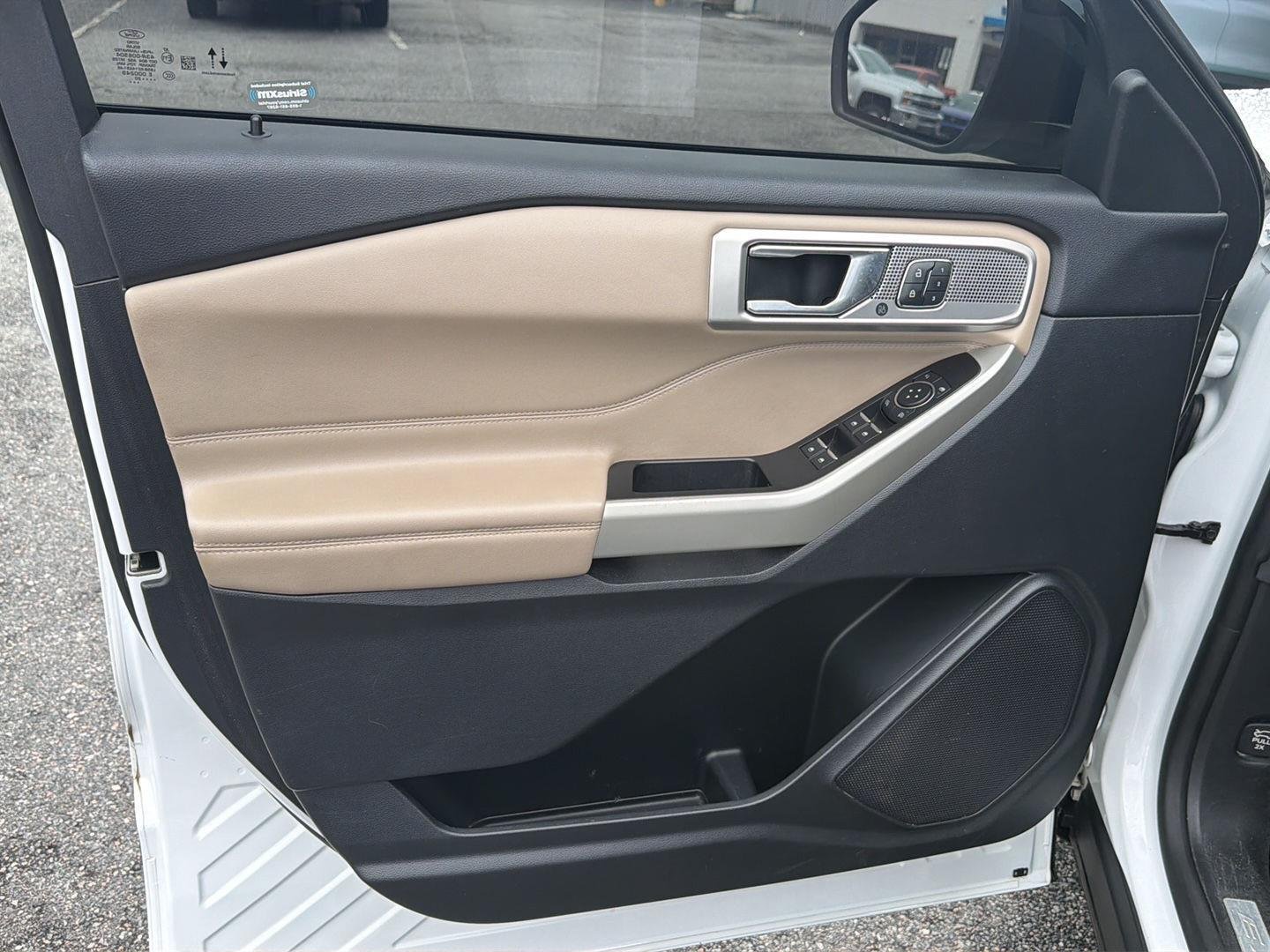 Used 2020 Oxford White Ford Limited image 18