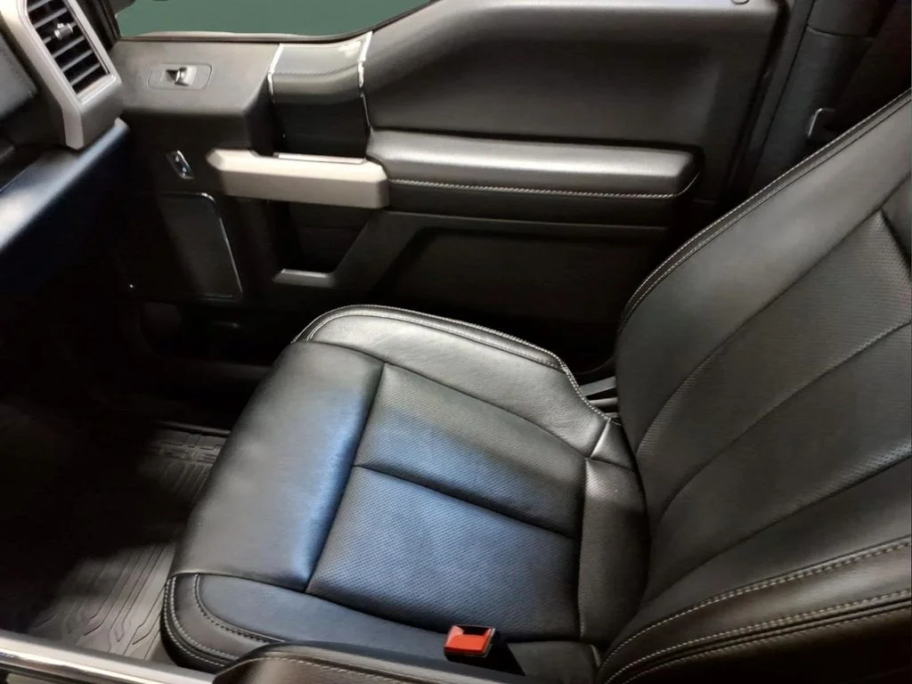 Certified Used 2019 Gray Metallic Ford Lariat image 28
