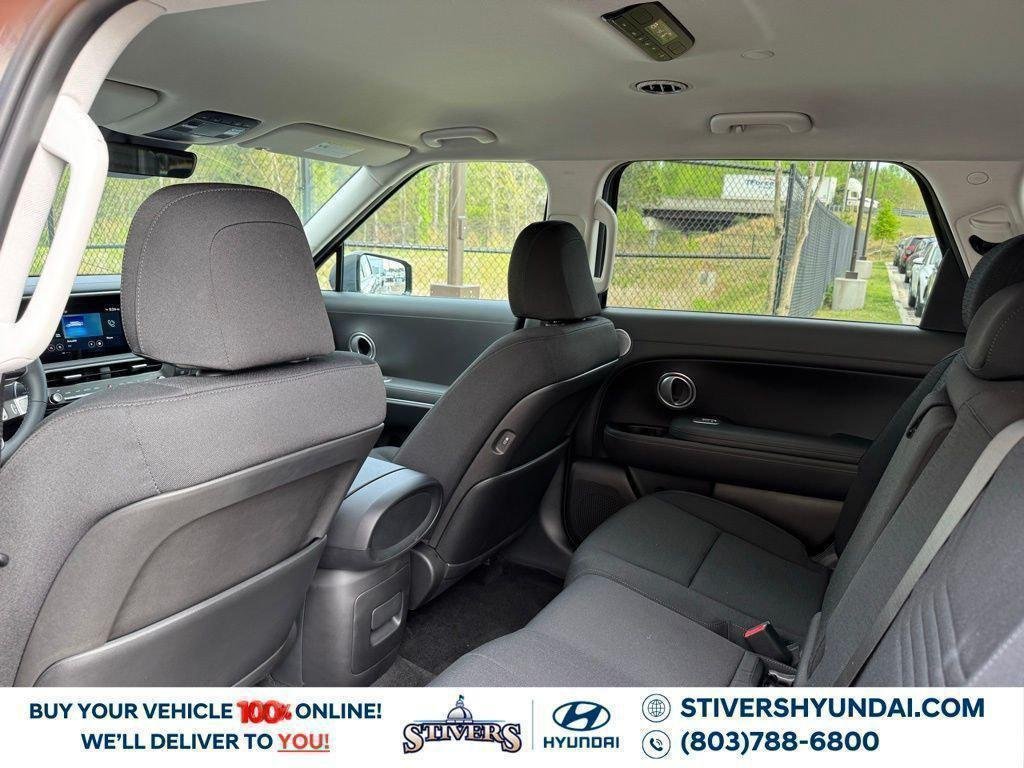 New 2026 Gray Hyundai SE FWD image 21