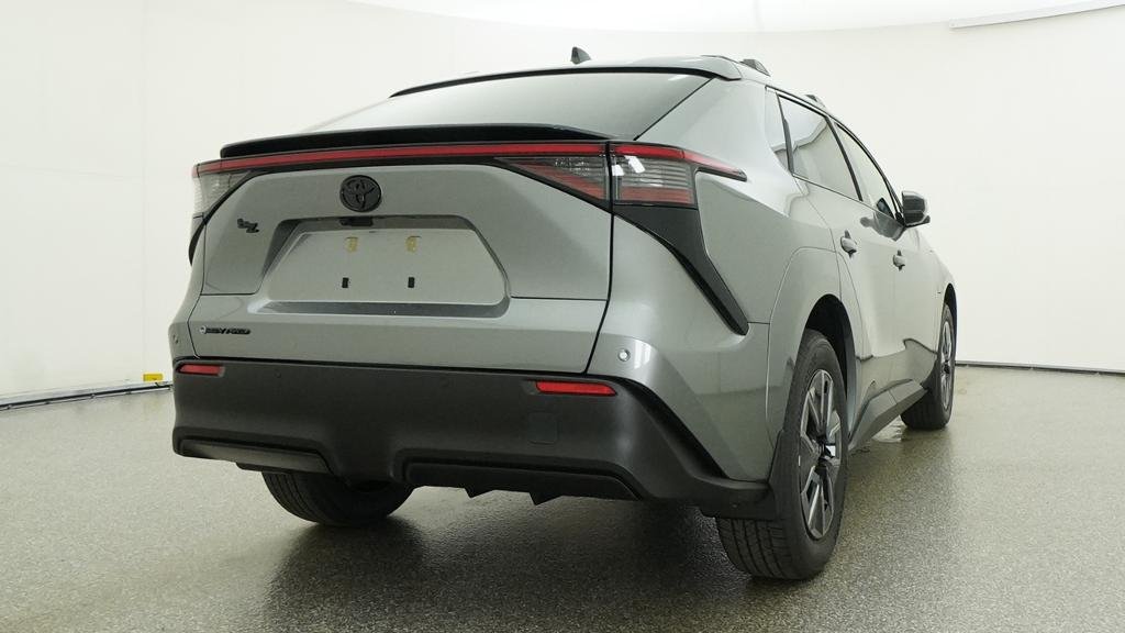 New 2026 Heavy Metal Toyota XLE image 21