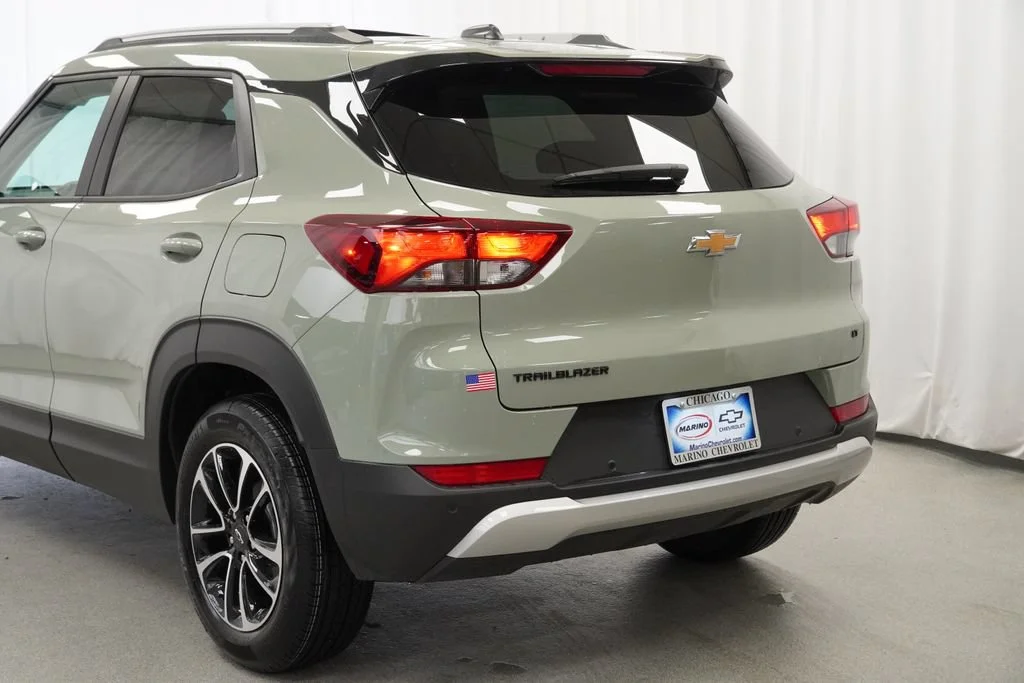 New 2026 Cacti Green Chevrolet LT image 39